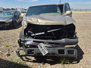 2004 Chevrolet Silverado 1500 LS - Primary Damage Straight On Image